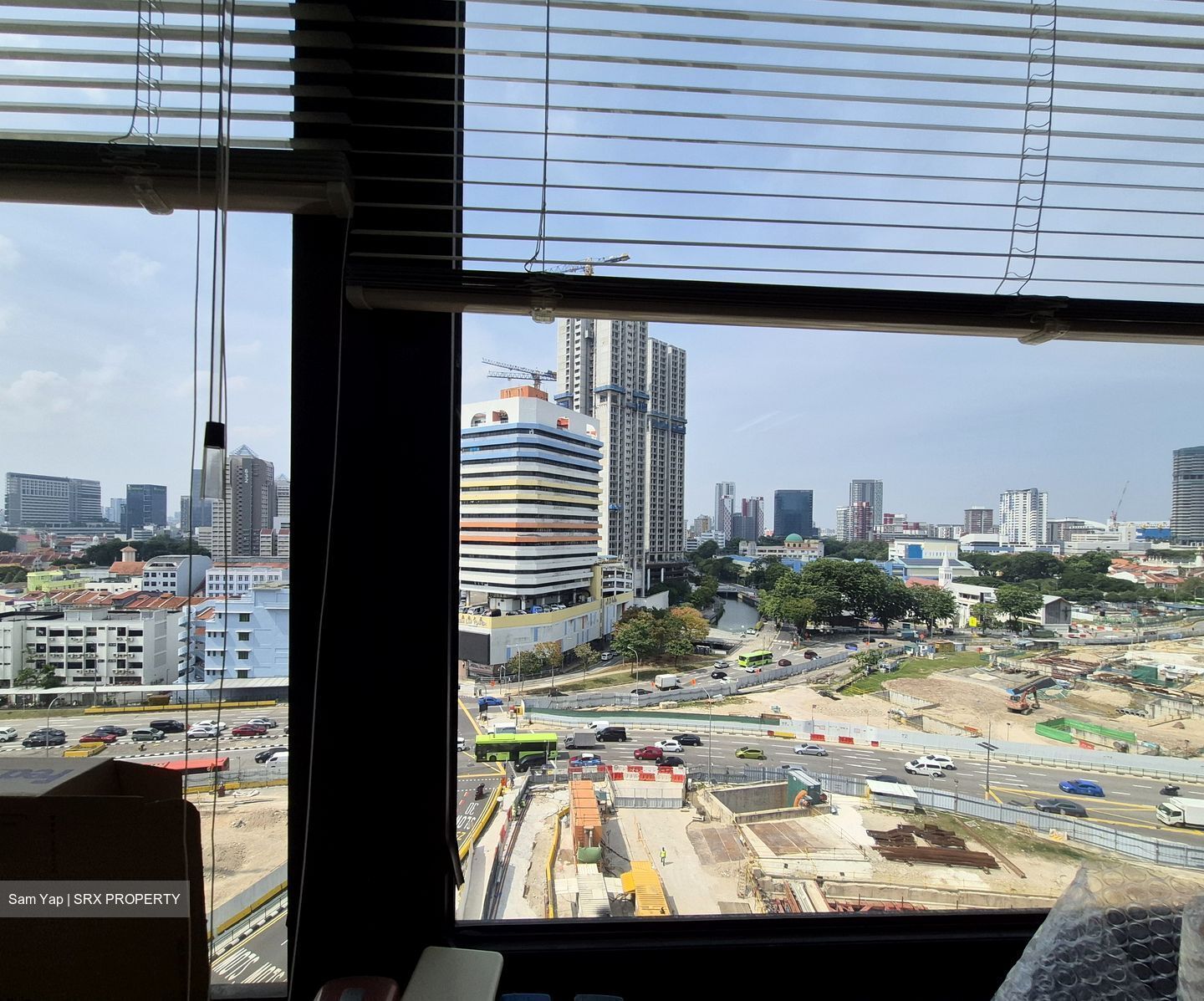 OG Albert Complex (D7), Office #622583791